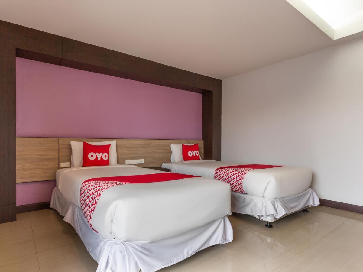 Oyo 1127 Baan Siam Hotel Чианг Рай Екстериор снимка