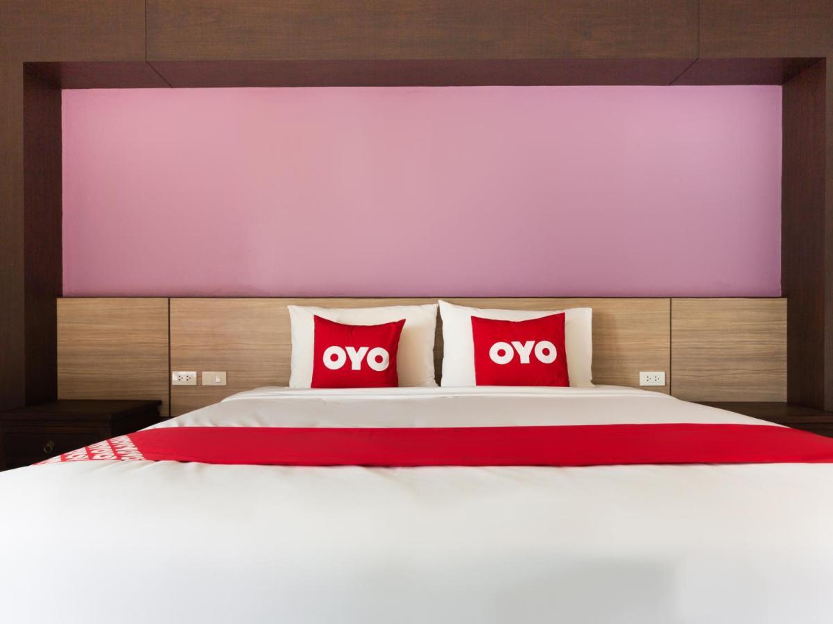 Oyo 1127 Baan Siam Hotel Чианг Рай Екстериор снимка