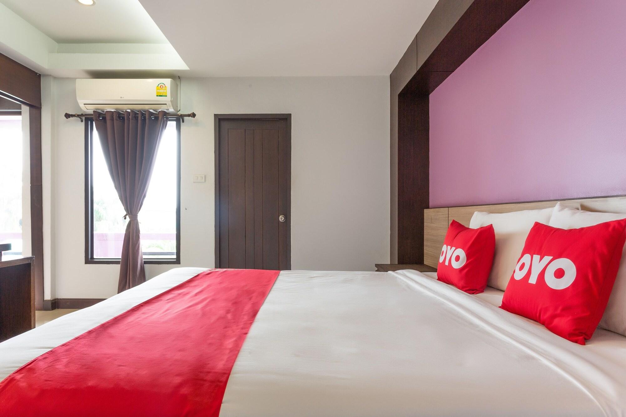 Oyo 1127 Baan Siam Hotel Чианг Рай Екстериор снимка
