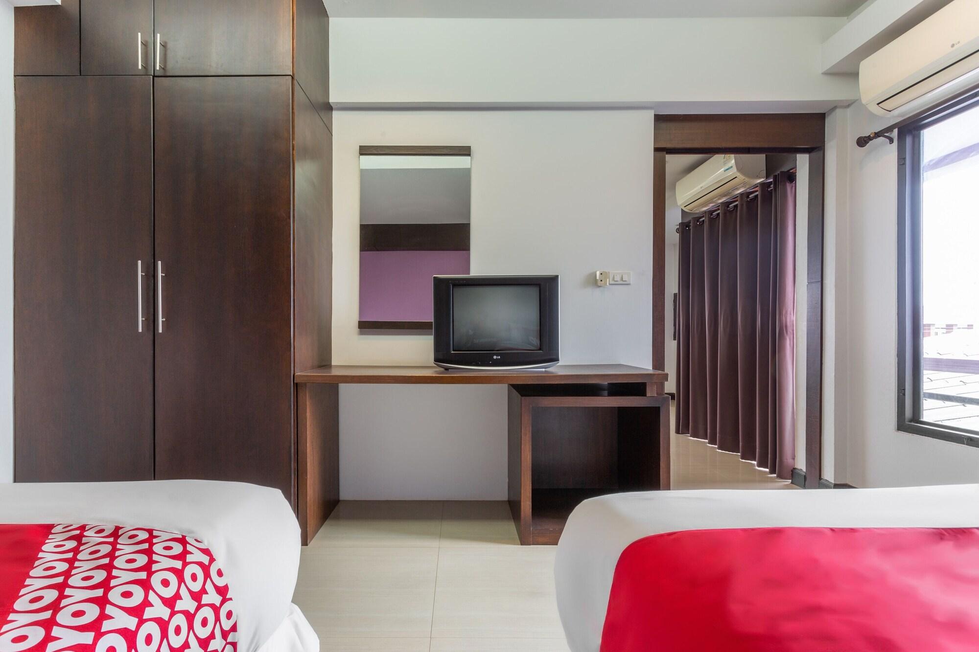 Oyo 1127 Baan Siam Hotel Чианг Рай Екстериор снимка