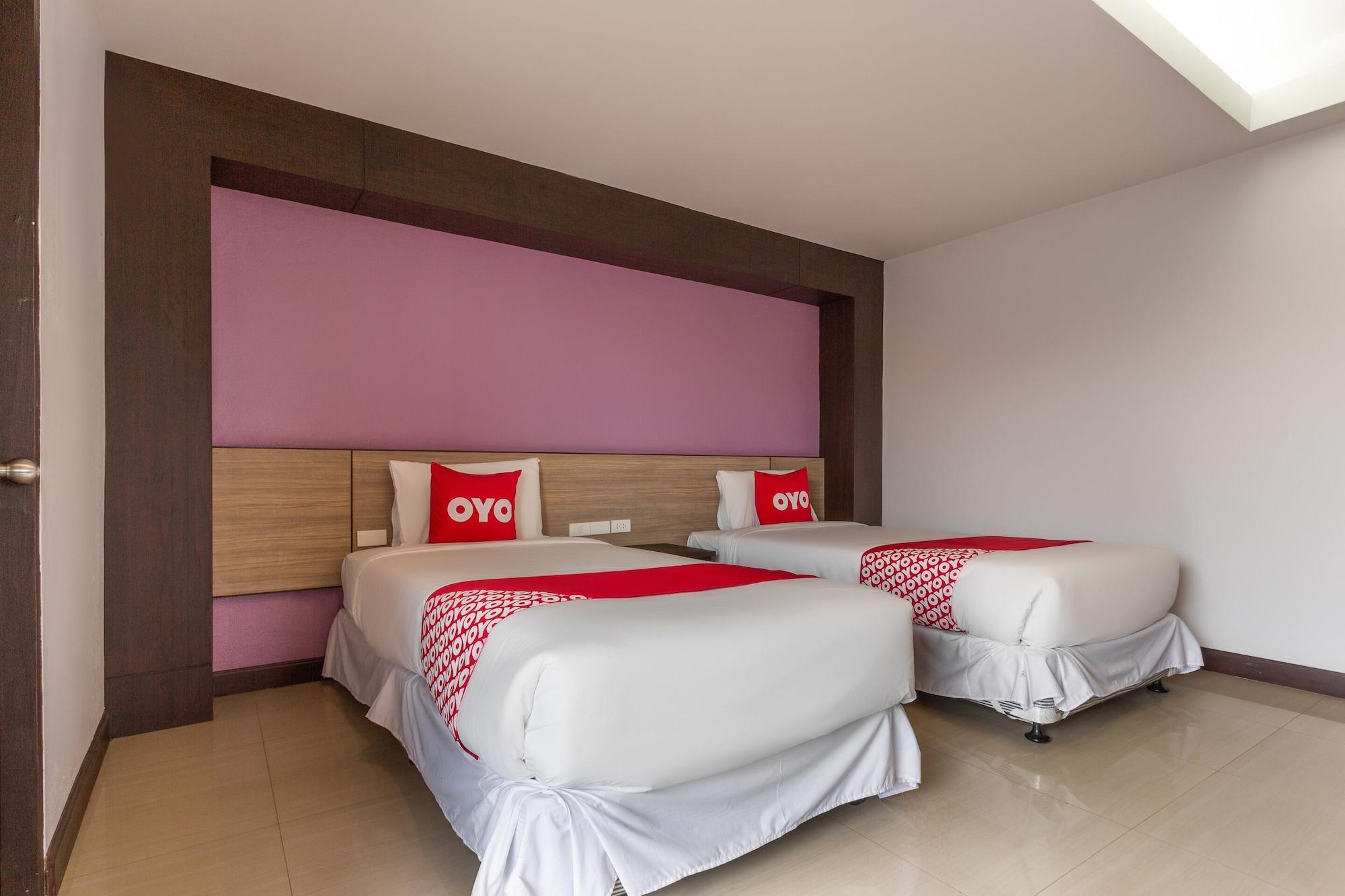 Oyo 1127 Baan Siam Hotel Чианг Рай Екстериор снимка