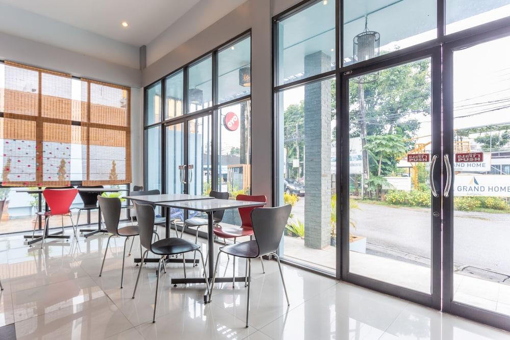 Oyo 1127 Baan Siam Hotel Чианг Рай Екстериор снимка